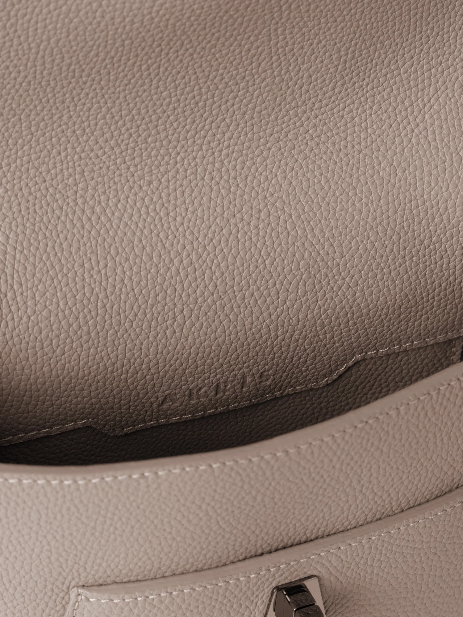 Anouk Little Messenger Bag - Image 4