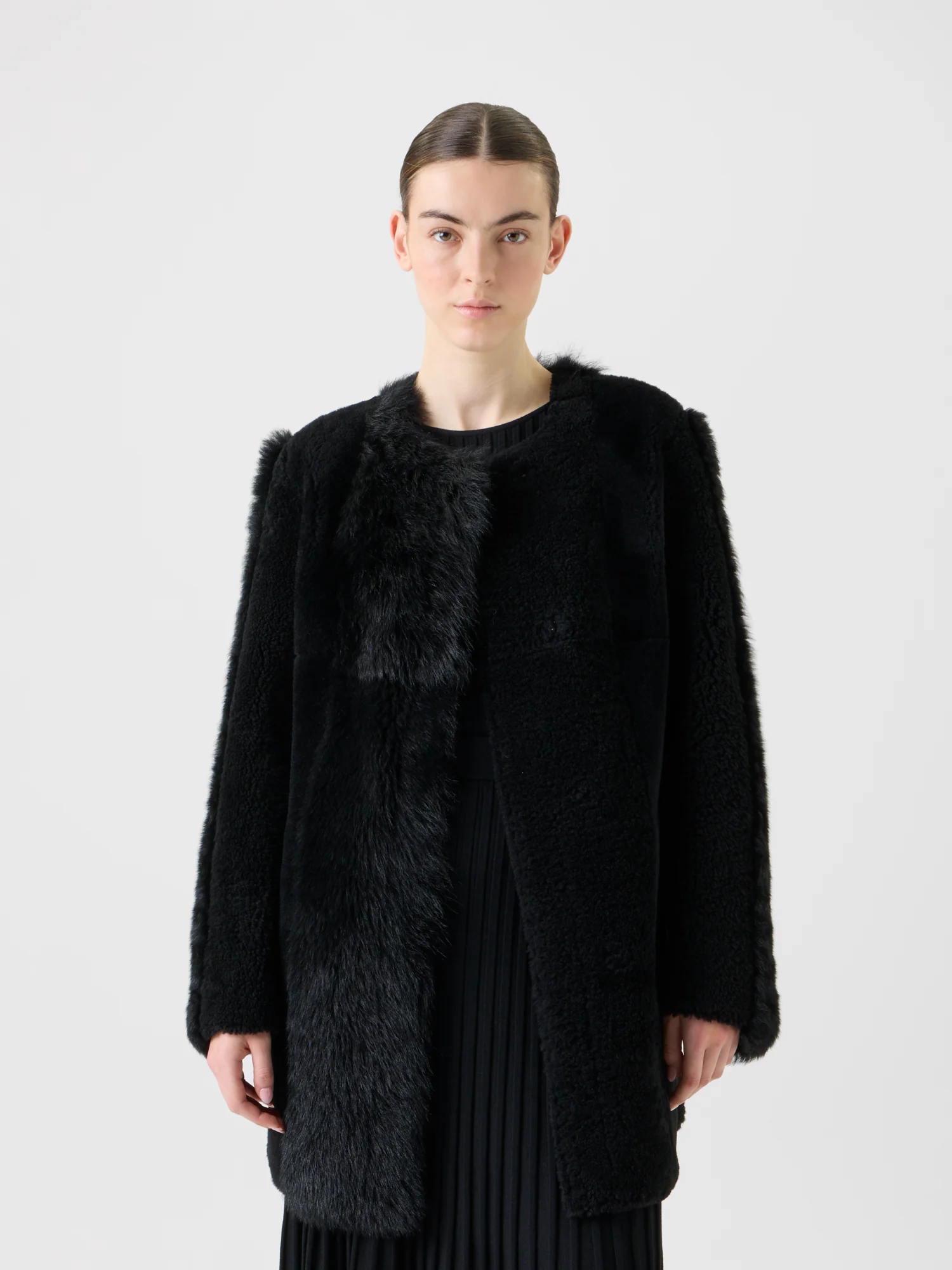 Straight Patchwork Shearling Short Coat - Image 3